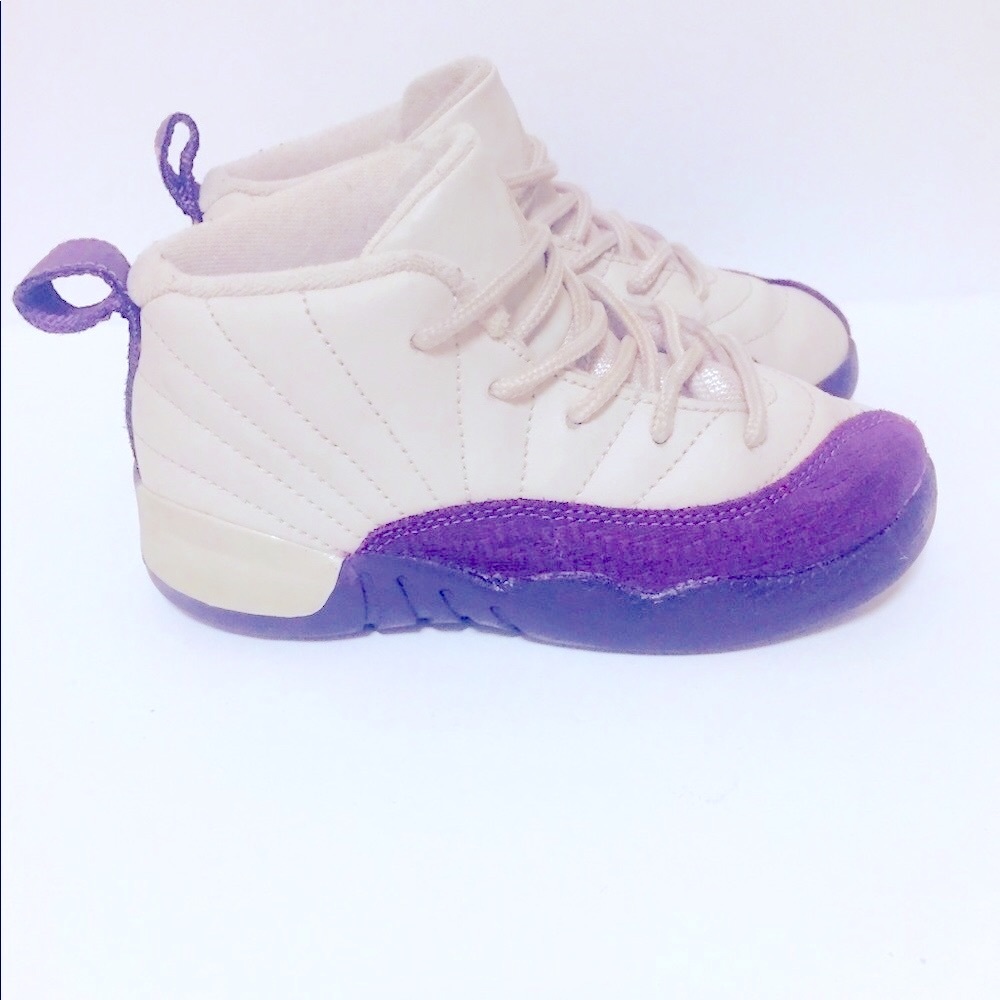 Jordan’s - Picture 3 of 5